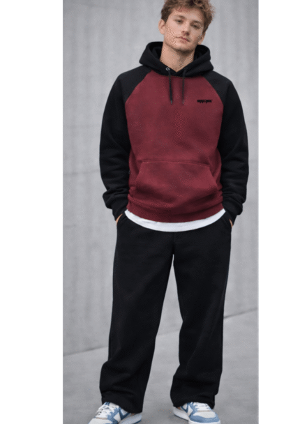 VYBN DualTone Signature Hoodie – Premium Heavyweight Street Fit